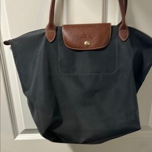 Long champ large tote dark grey